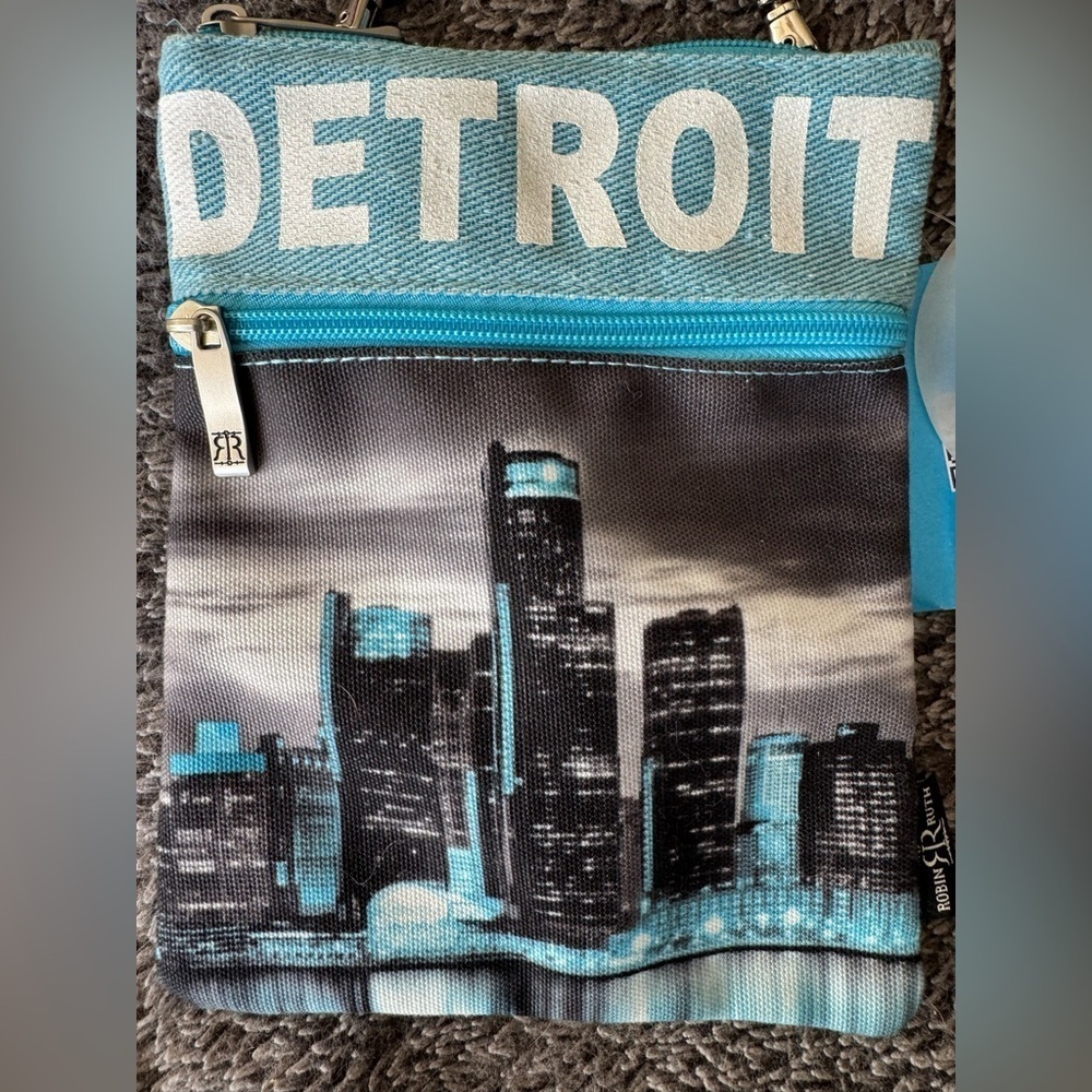 DETROIT Robin Ruth Crossbody Bag - Picture 14 of 14